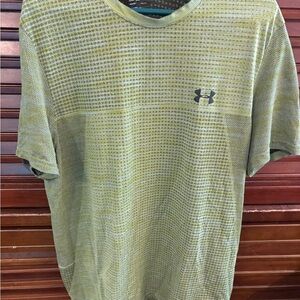 Under Armour Men's Olive Green Short Sleeve Performance Tee